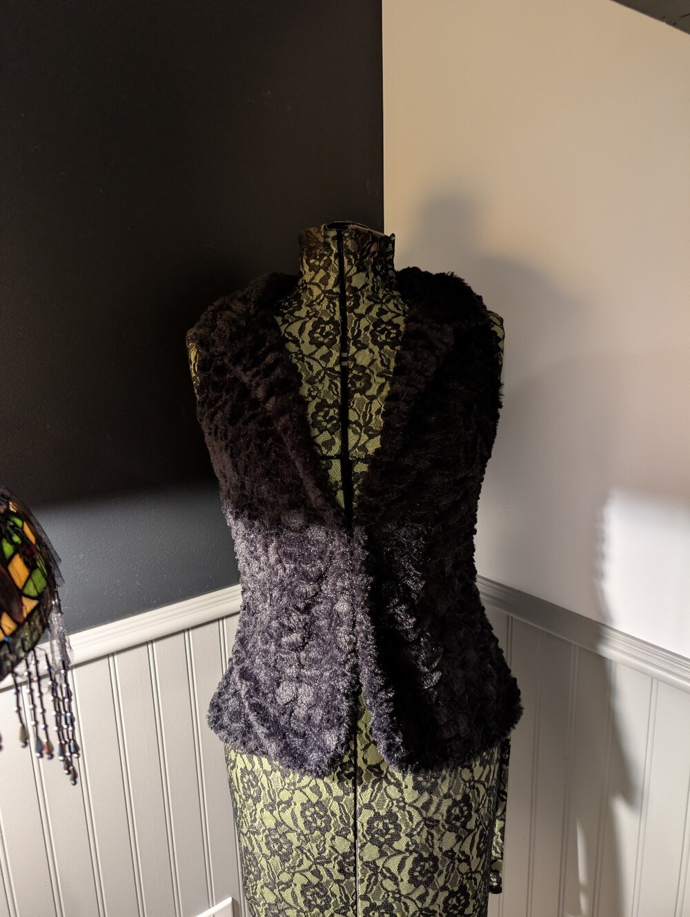 Women’s Black Faux Fur Open-Front Vest